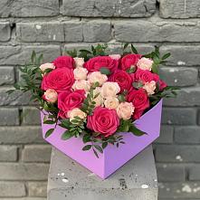Цветочная композиция из Розы в коробке в Венцах
