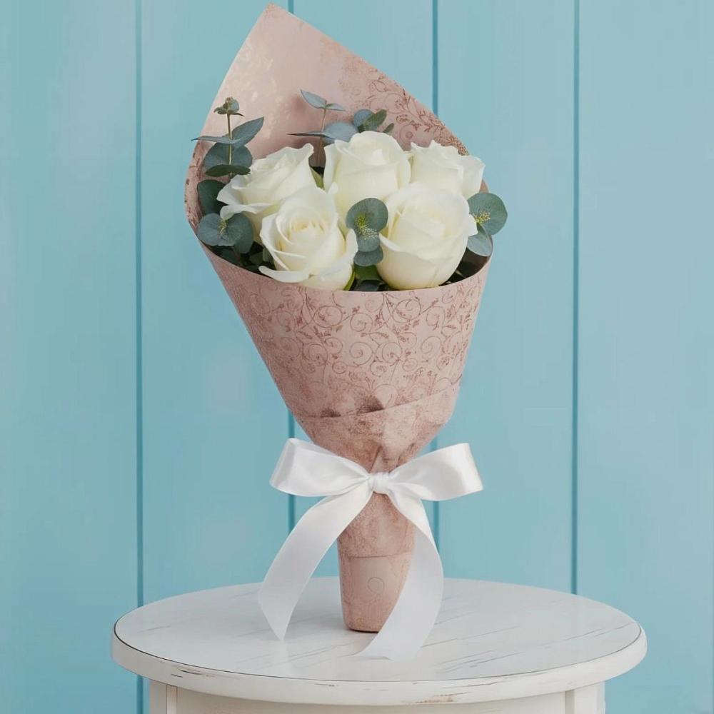 Букет цветов из: Розы в Венцах