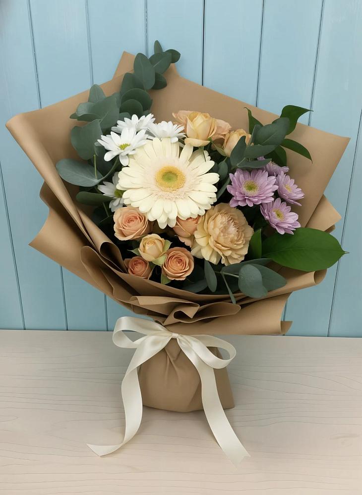Букет цветов из: Герберы и Хризантемы в Венцах