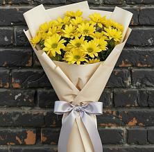 Букет цветов из:  Хризантемы в Венцах