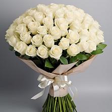 Букет 101 беля роза Белоснежка в Венцах