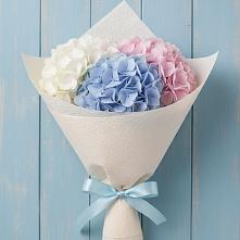 Букет цветов из:  Гортензия #REPLACE_PRED# Венцах