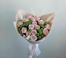 Букет цветов из:  Розы и Хризантемы в Венцах