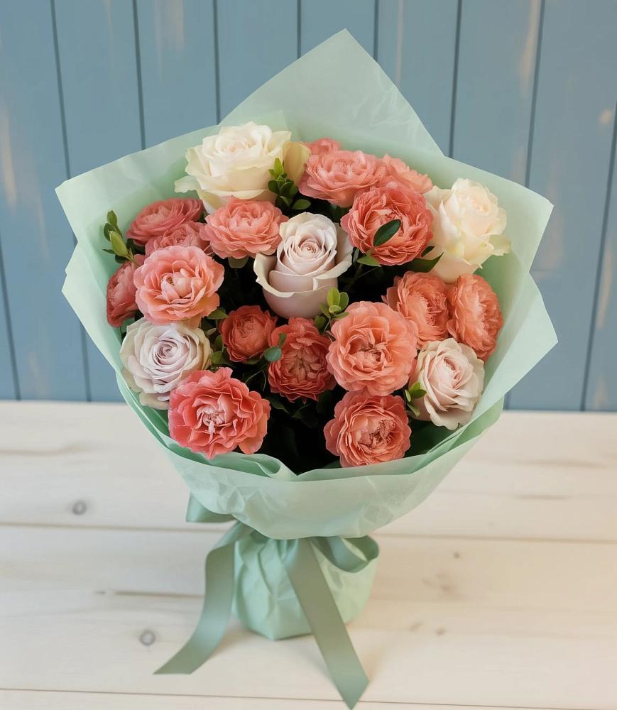 Букет цветов из: Розы в Венцах