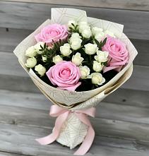 Букет цветов из:  Розы #REPLACE_PRED# Венцах