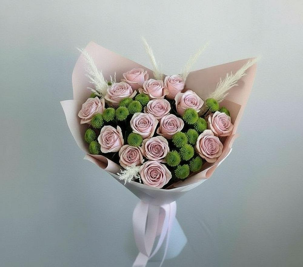 Букет цветов из: Розы и Хризантемы в Венцах