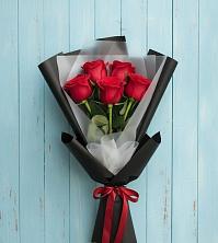 Букет цветов из:  Розы в Венцах