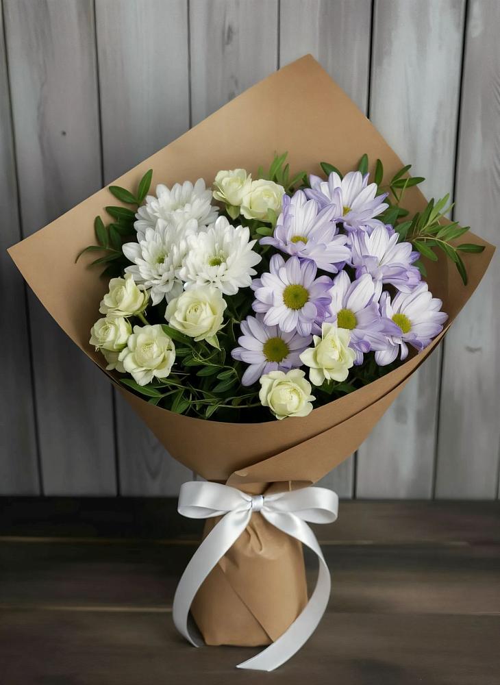 Букет цветов из: Хризантемы и Розы в Венцах