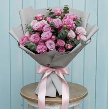 Букет цветов из:  Розы #REPLACE_PRED# Венцах